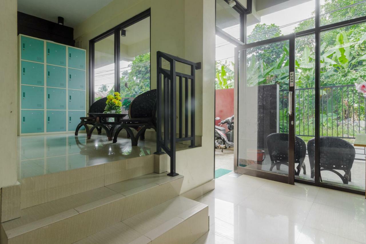 Reddoorz @ Malalayang 2 Manado Hotel Bagian luar foto